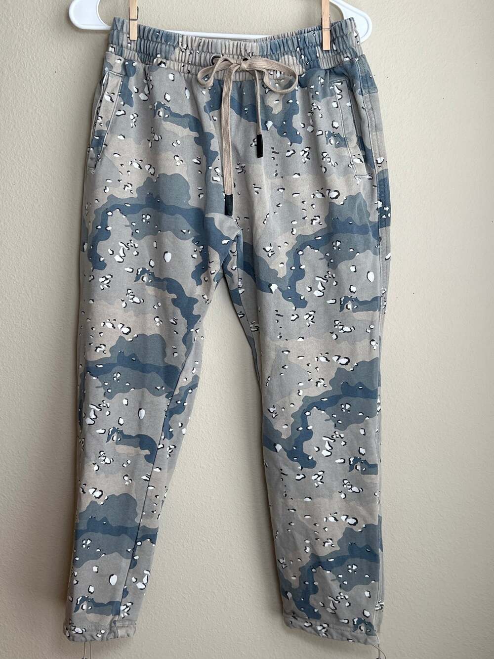 Combat Iron Apparel Mens Casual Trainer Joggers Camo Pants Size Medium